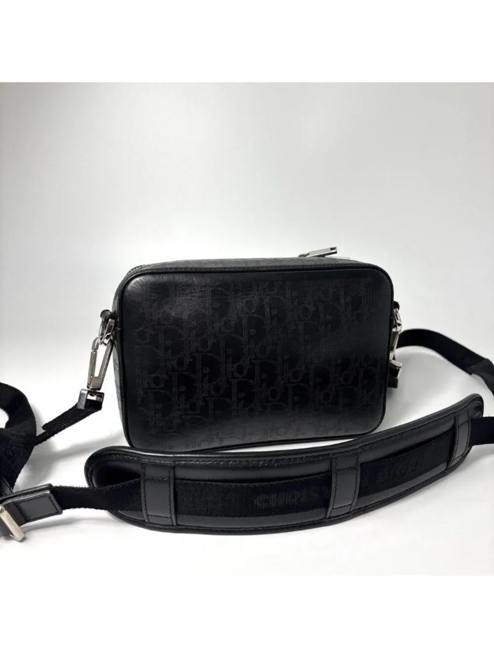 Christian Dior this authentic